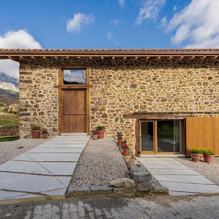 Apartamentos Luarna Mogrovejo Εξωτερικό φωτογραφία